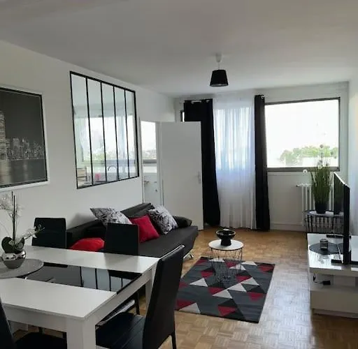 Charmant T2 A Maisons Alfort - Tout Meuble Neuf